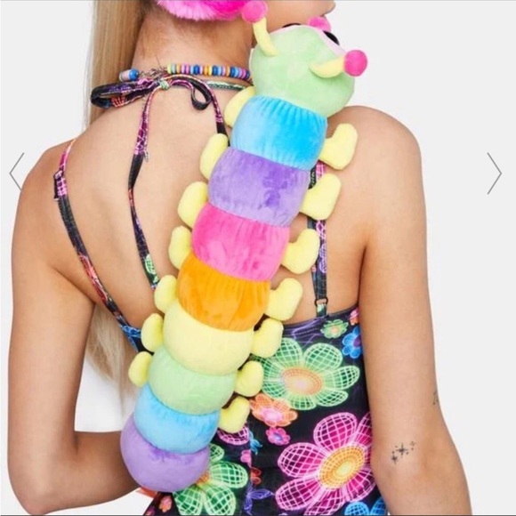 Brand new, plush caterpillar bag - Picture 3 of 5